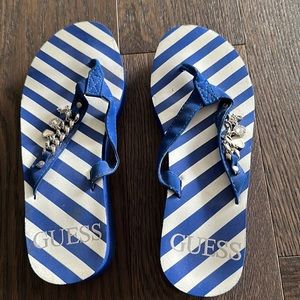 Guess Flip Flops